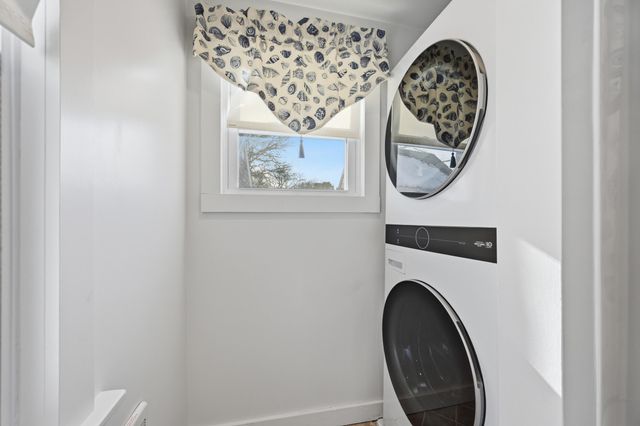 21 Nearmeadows Road, West Yarmouth, MA 02673