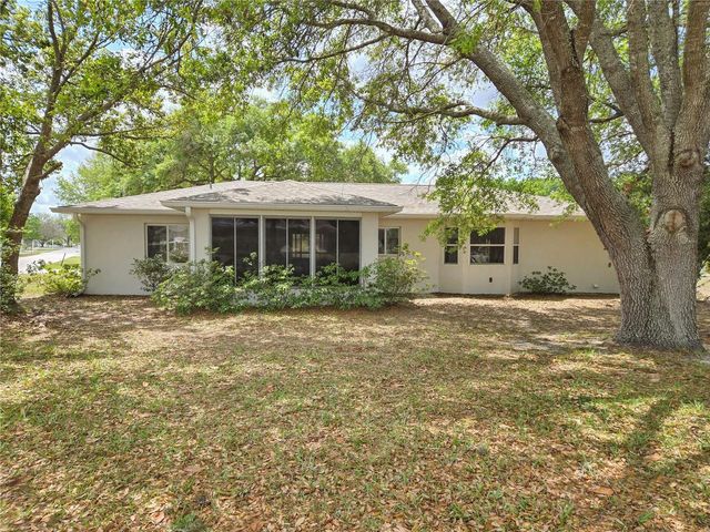 6121 SW 103RD LOOP, Ocala, FL 34476