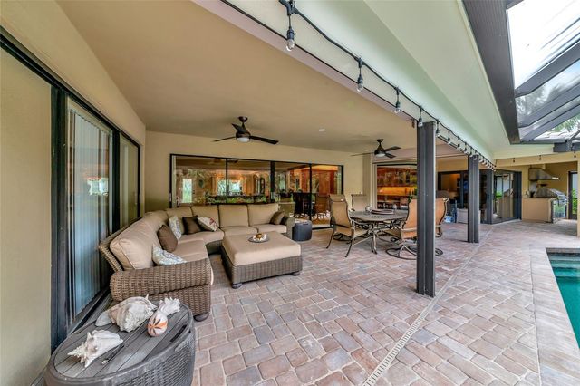 486 YACHT HARBOR DRIVE, Osprey, FL 34229