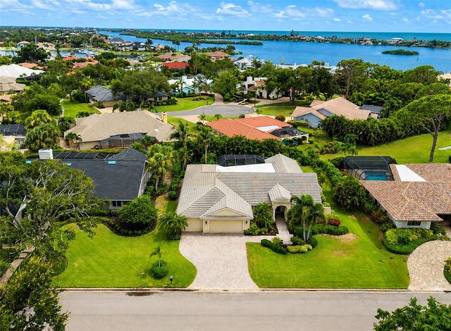 486 YACHT HARBOR DRIVE, Osprey, FL 34229