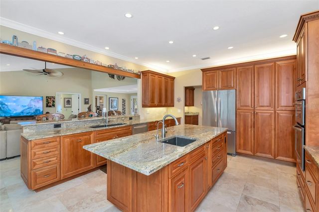 486 YACHT HARBOR DRIVE, Osprey, FL 34229