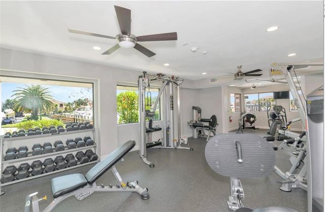 486 YACHT HARBOR DRIVE, Osprey, FL 34229