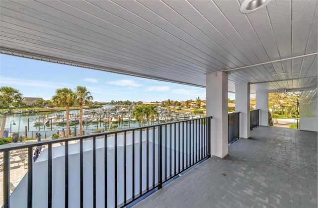 486 YACHT HARBOR DRIVE, Osprey, FL 34229
