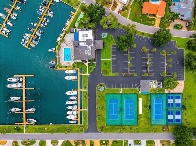486 YACHT HARBOR DRIVE, Osprey, FL 34229