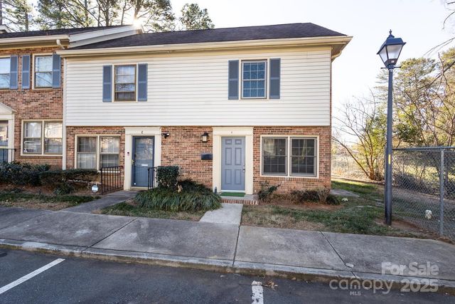 6432 Old Pineville Road, Charlotte, NC 28217