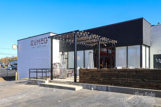 6432 Old Pineville Road, Charlotte, NC 28217