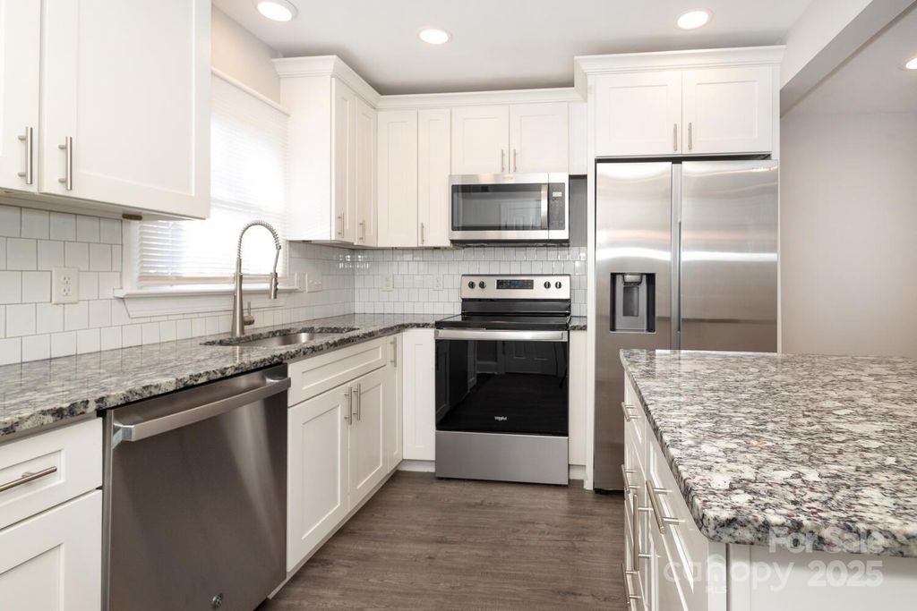 6432 Old Pineville Road, Charlotte, NC 28217