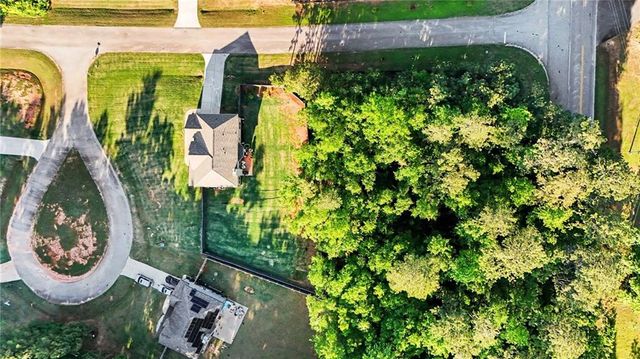 2100 River Walk Court, Griffin, GA 30223
