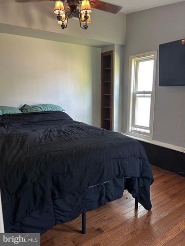 681 PEMBROKE RD, Rydal, PA 19046