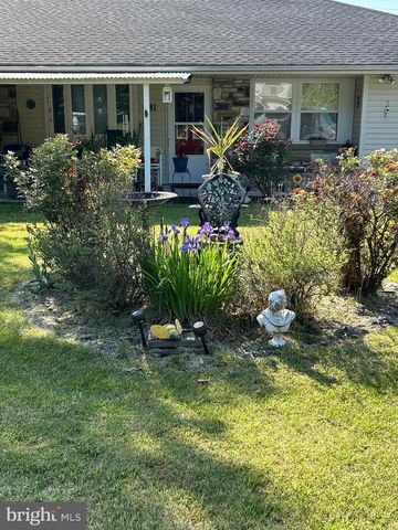 681 PEMBROKE RD, Rydal, PA 19046