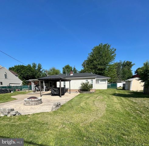 681 PEMBROKE RD, Rydal, PA 19046