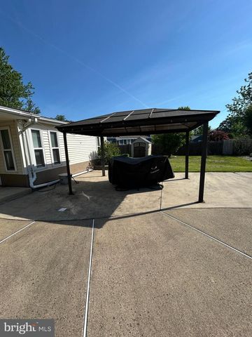 681 PEMBROKE RD, Rydal, PA 19046