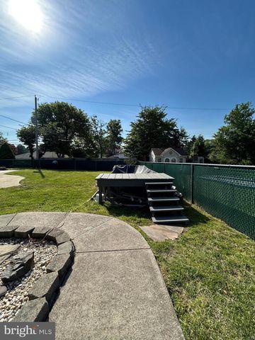 681 PEMBROKE RD, Rydal, PA 19046