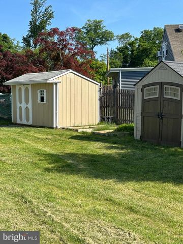 681 PEMBROKE RD, Rydal, PA 19046
