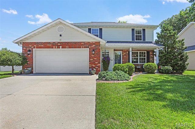 65 Julie Drive, Glen Carbon, IL 62034