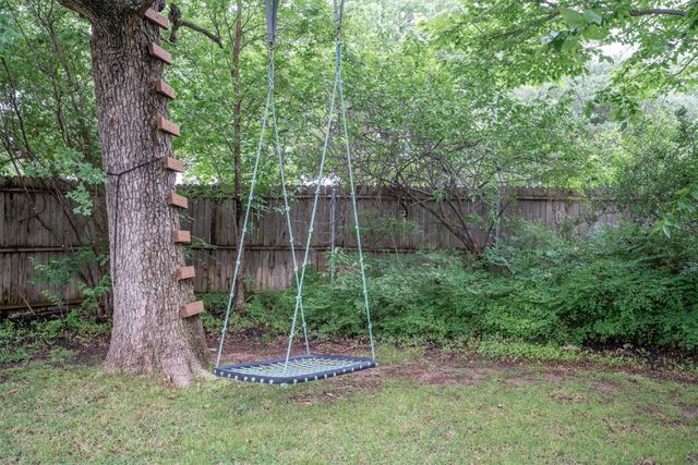 105 High Oak Drive, Double Oak, TX 75077