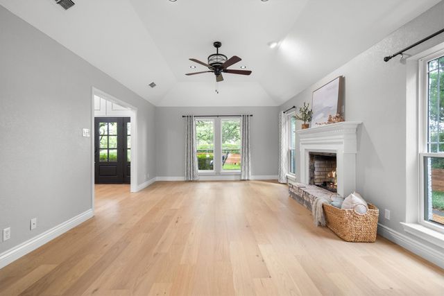 105 High Oak Drive, Double Oak, TX 75077