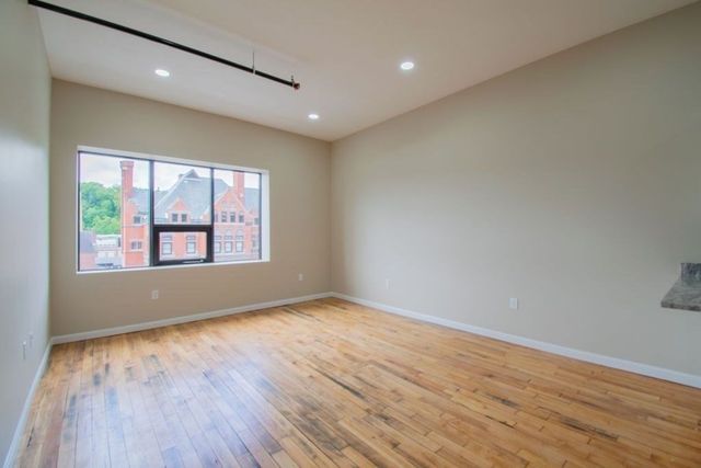 633-639 Main St. 303, Fitchburg, MA 01420
