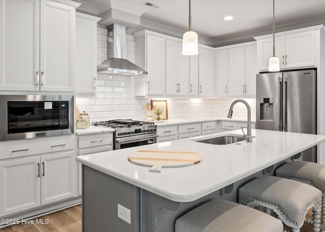 6017 Calvada Circle, Leland, NC 28451