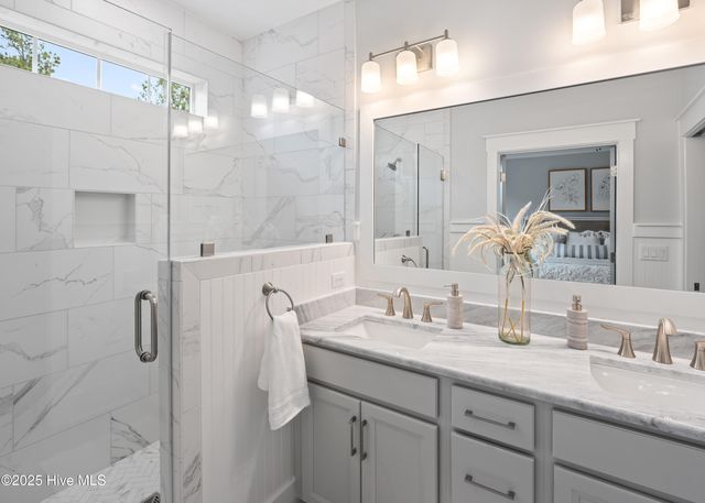 6017 Calvada Circle, Leland, NC 28451