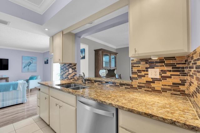 7315 8TH AVENUE W 5824, Bradenton, FL 34209