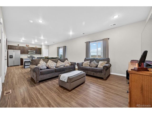 2424 Horse Shoe Cir, Fort Lupton, CO 80621