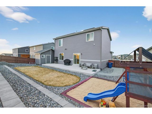 2424 Horse Shoe Cir, Fort Lupton, CO 80621