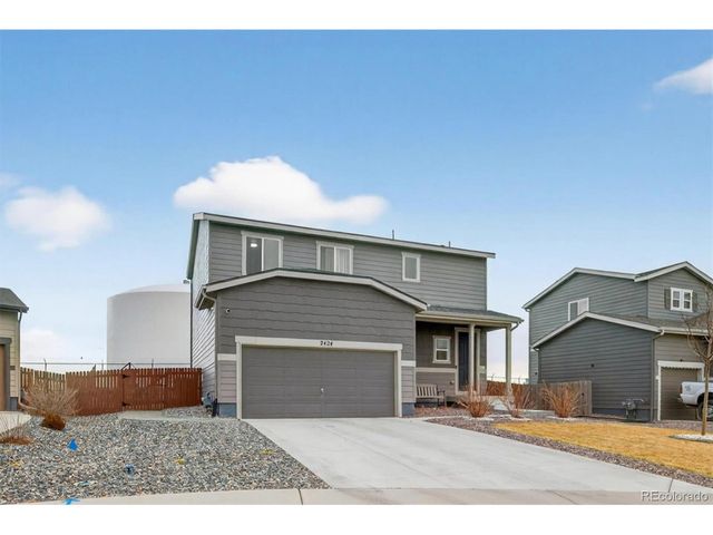 2424 Horse Shoe Cir, Fort Lupton, CO 80621