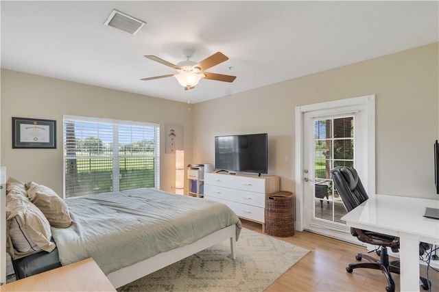 5035 Fairways Circle C104, Vero Beach, FL 32967