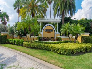 5035 Fairways Circle C104, Vero Beach, FL 32967
