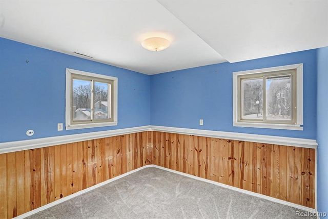 11299 Manchester Drive, Fenton, MI 48430