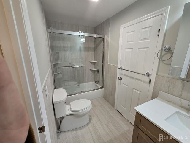 164 Austin Avenue, Old Bridge, NJ 08857