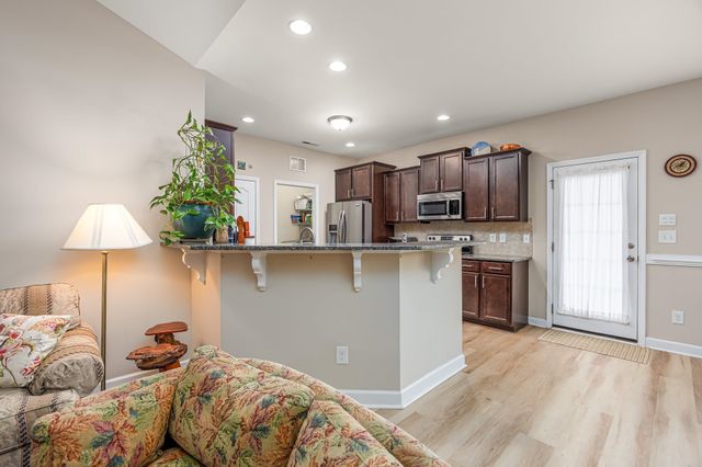 719 Londonberry Ct., Conway, SC 29526