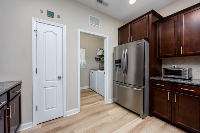 719 Londonberry Ct., Conway, SC 29526