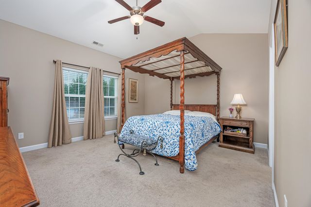 719 Londonberry Ct., Conway, SC 29526