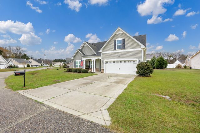 719 Londonberry Ct., Conway, SC 29526