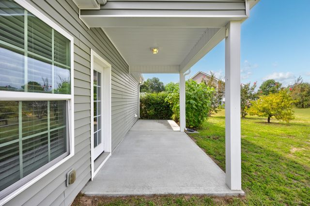 719 Londonberry Ct., Conway, SC 29526