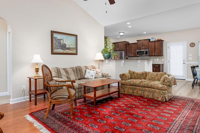 719 Londonberry Ct., Conway, SC 29526