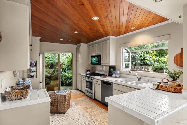 159 Terrace Ave, San Rafael, CA 94901