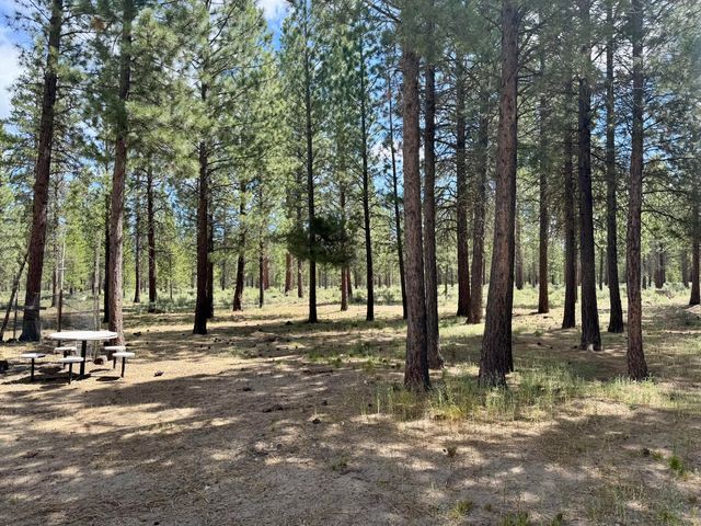15188 Pyrola Street, La Pine, OR 97739