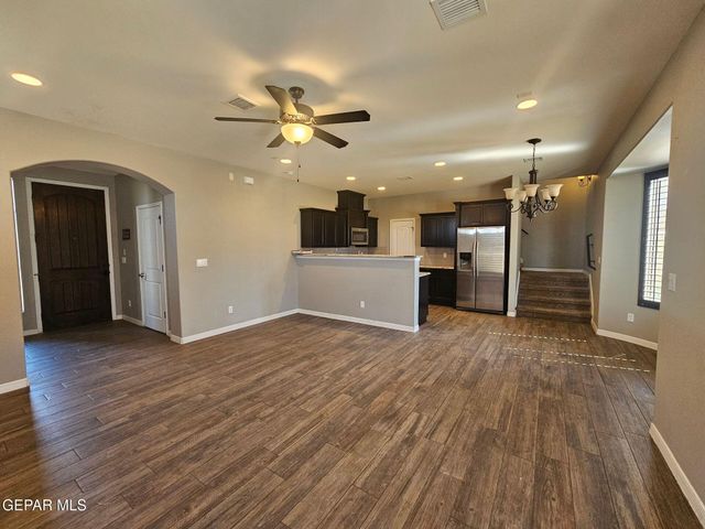 13470 Selby Street, El Paso, TX 79928