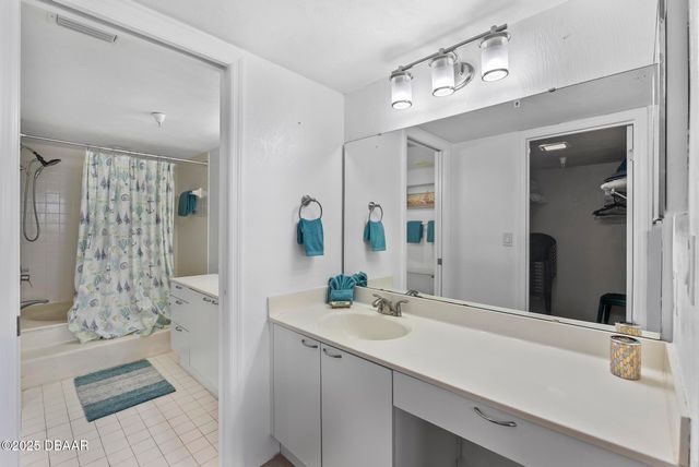 2555 S Atlantic Ave Apt 1704, Daytona Beach Shores, FL 32118