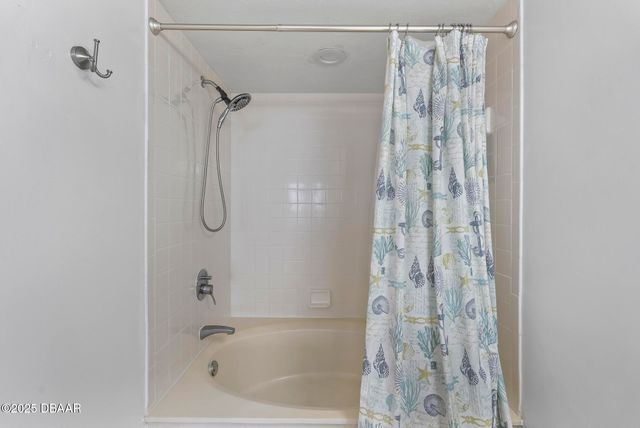 2555 S Atlantic Ave Apt 1704, Daytona Beach Shores, FL 32118