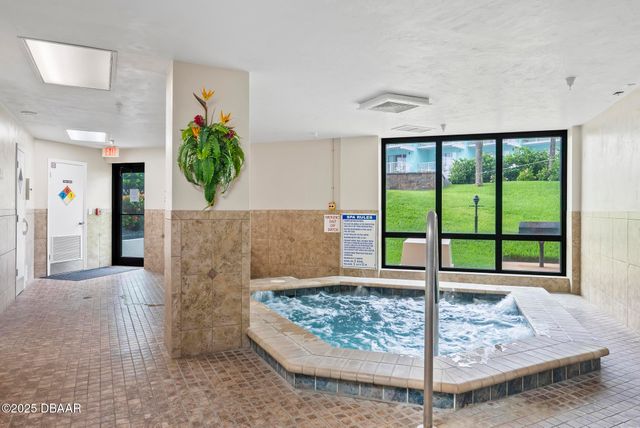 2555 S Atlantic Ave Apt 1704, Daytona Beach Shores, FL 32118