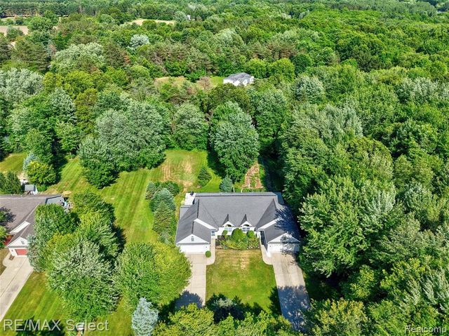 6500 N Seymour Road, Flushing, MI 48433