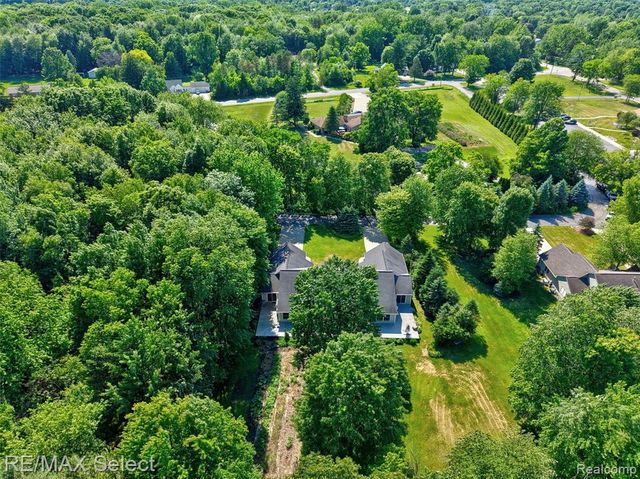 6500 N Seymour Road, Flushing, MI 48433