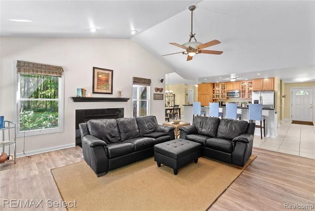 6500 N Seymour Road, Flushing, MI 48433