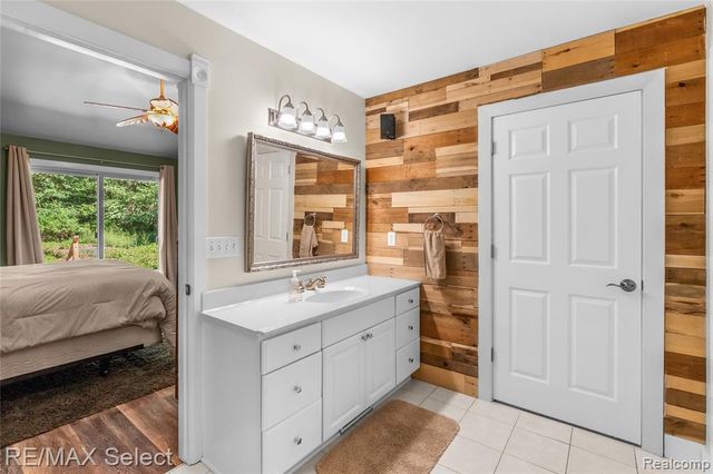 6500 N Seymour Road, Flushing, MI 48433
