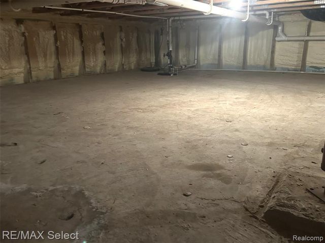 6500 N Seymour Road, Flushing, MI 48433