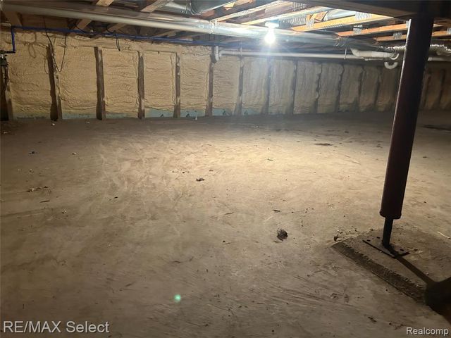 6500 N Seymour Road, Flushing, MI 48433